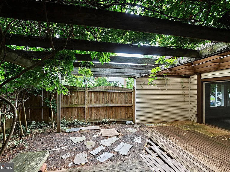 511 Avondale Dr — Photo 66