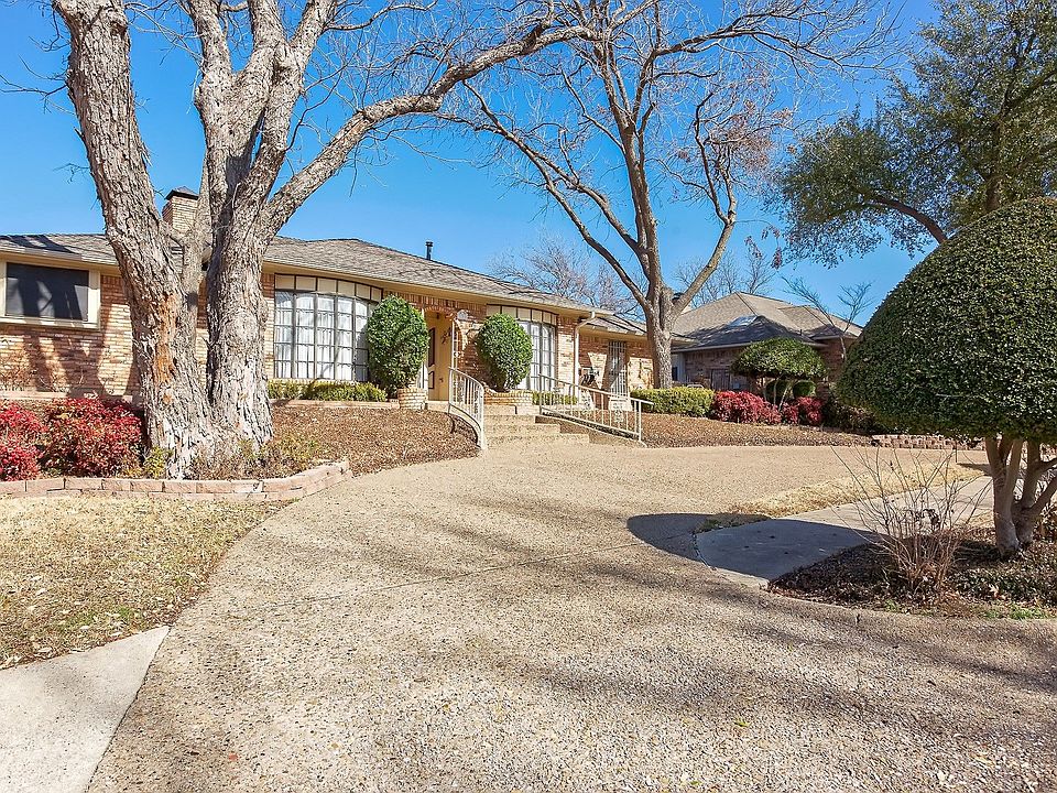 1st image of 3205 Woodbridge Dr