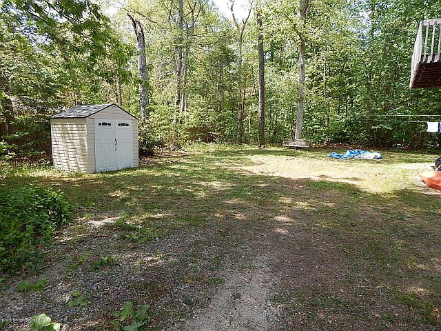 2nd image of 120 Potters Dr