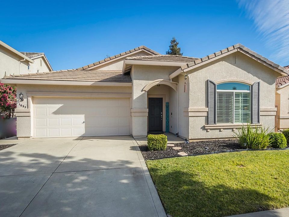 1st image of 1693 Presidio Way
