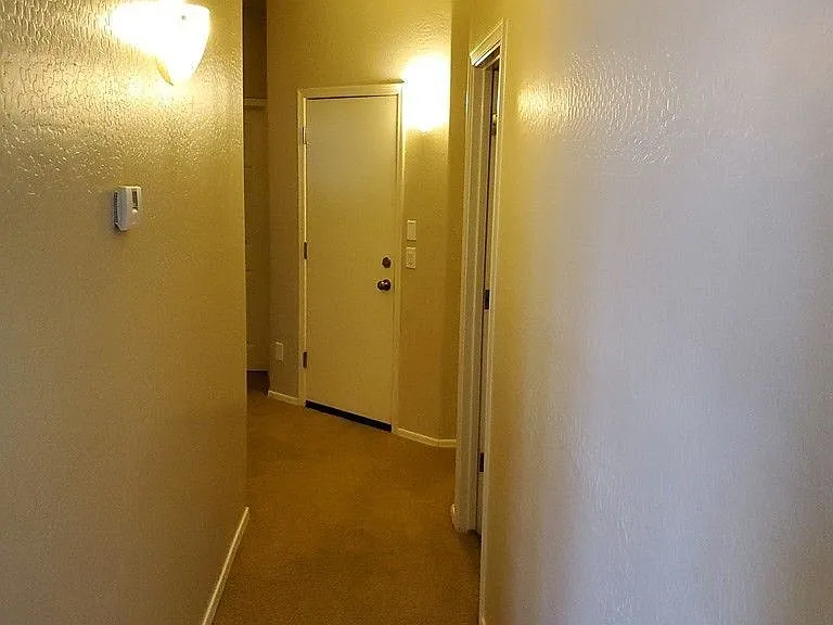 18055 W Vogel Ave — Photo 9