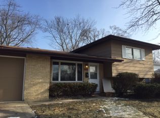 209 N Orchard Dr, Park Forest, IL 60466