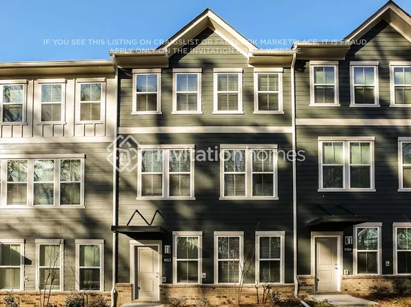 8013 Roest Ln, Charlotte, NC 28269