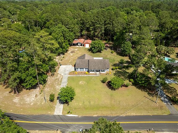 5th image of 140 Brookview Dr