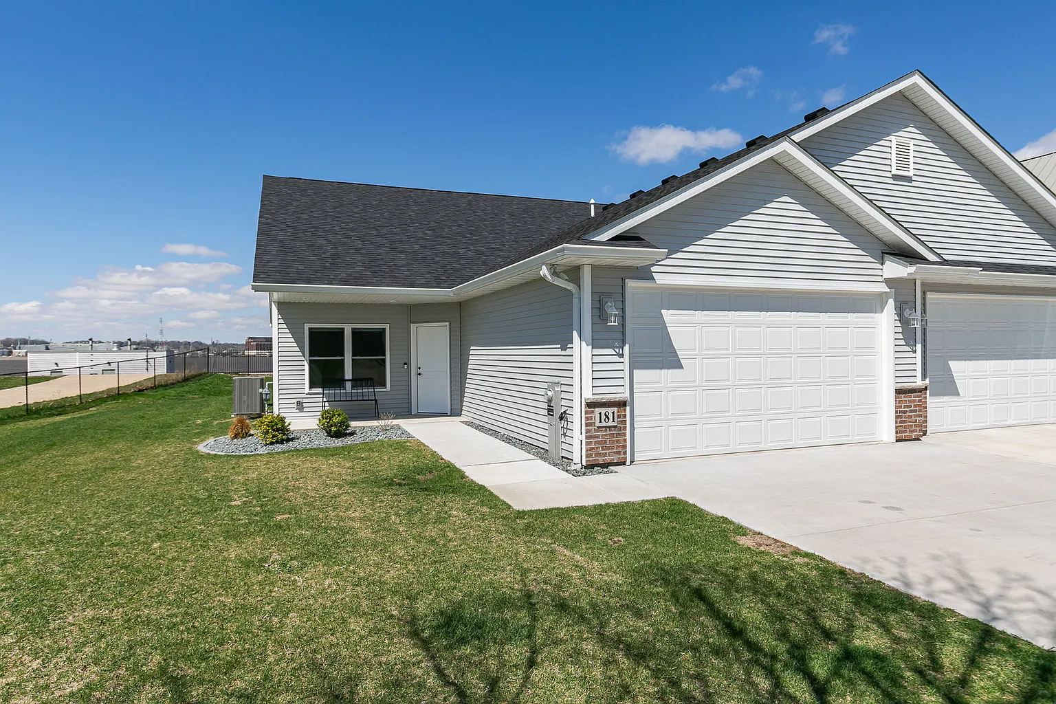 181 Beacon Harbor Pkwy #0 photo 1