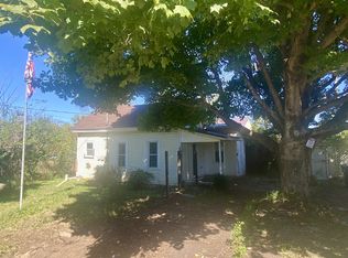 214 W Poplar St, Pulaski, TN 38478