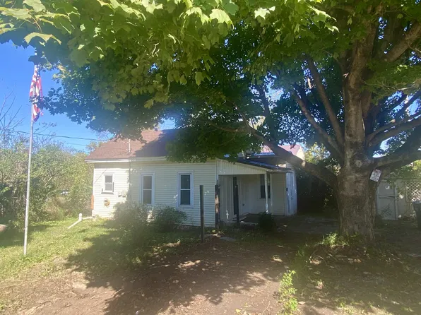 214 W Poplar St, Pulaski, TN 38478