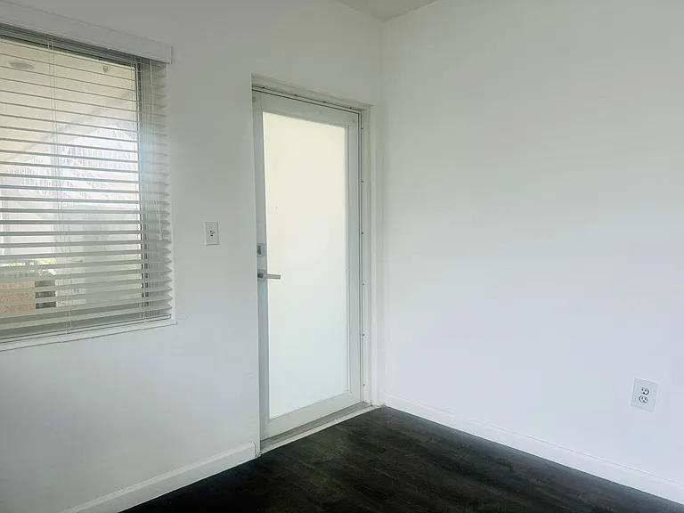 7291 Gary Ave #9 — Photo 5