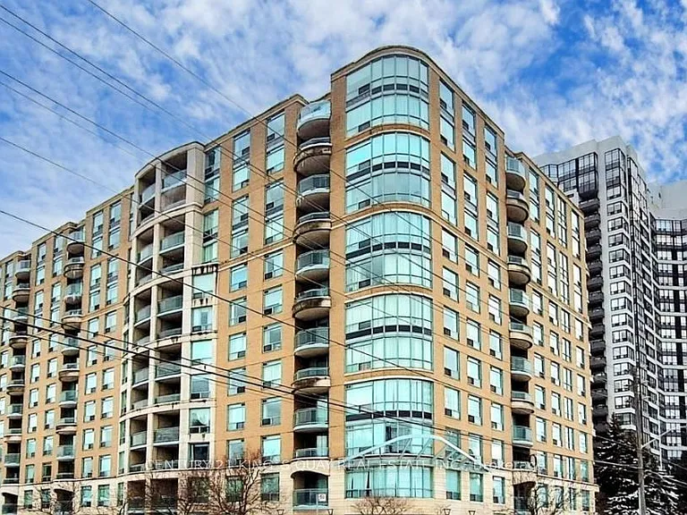 28 Pemberton Ave #500 — Photo 2