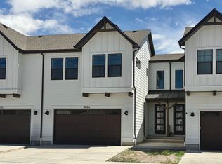 3066 N Summerwood Dr #810, Eagle Mountain, UT 84005