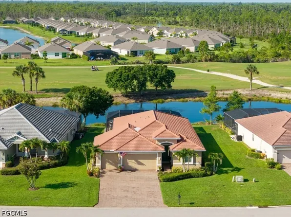 3236 Magnolia Landing Ln, North Fort Myers, FL 33917