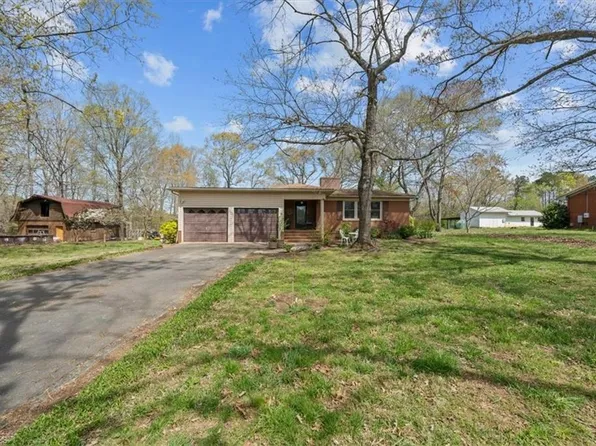 770 Hollingsworth Rd, Randleman, NC 27317