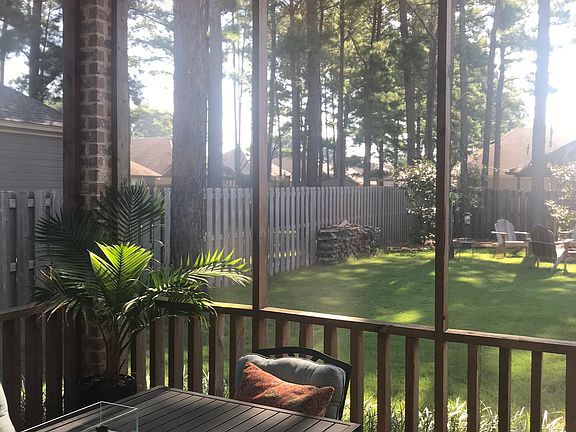 4th image of 9442 Crescent Lodge Dr
