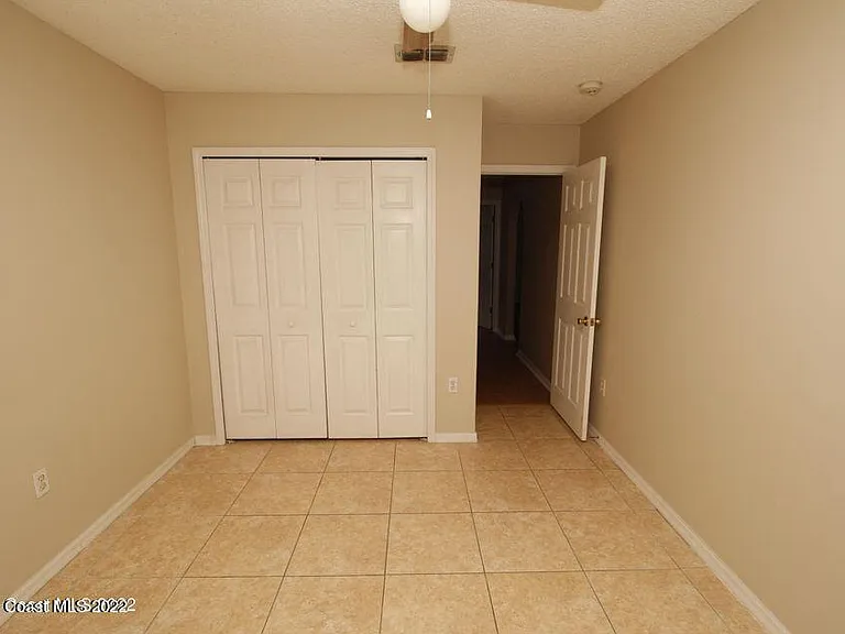2230 Redwood Cir NE — Photo 15