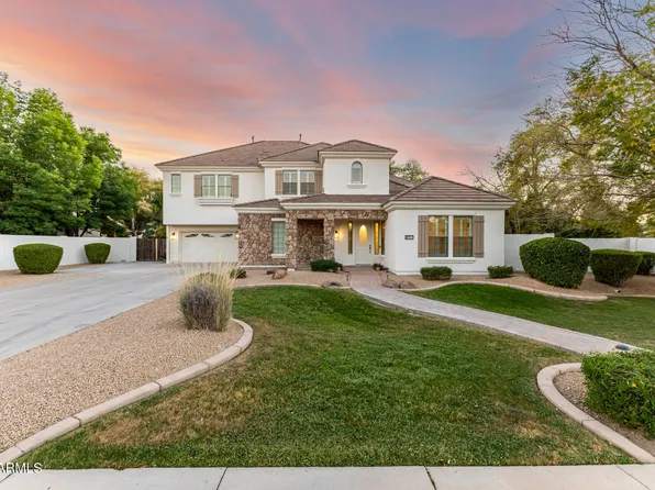 851 E DESERT INN Drive, Chandler, AZ 85249