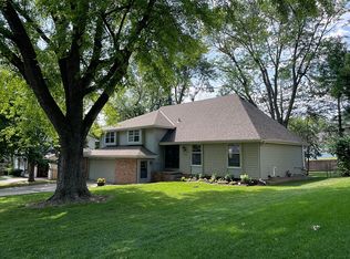 12917 Harney St, Omaha, NE 68154