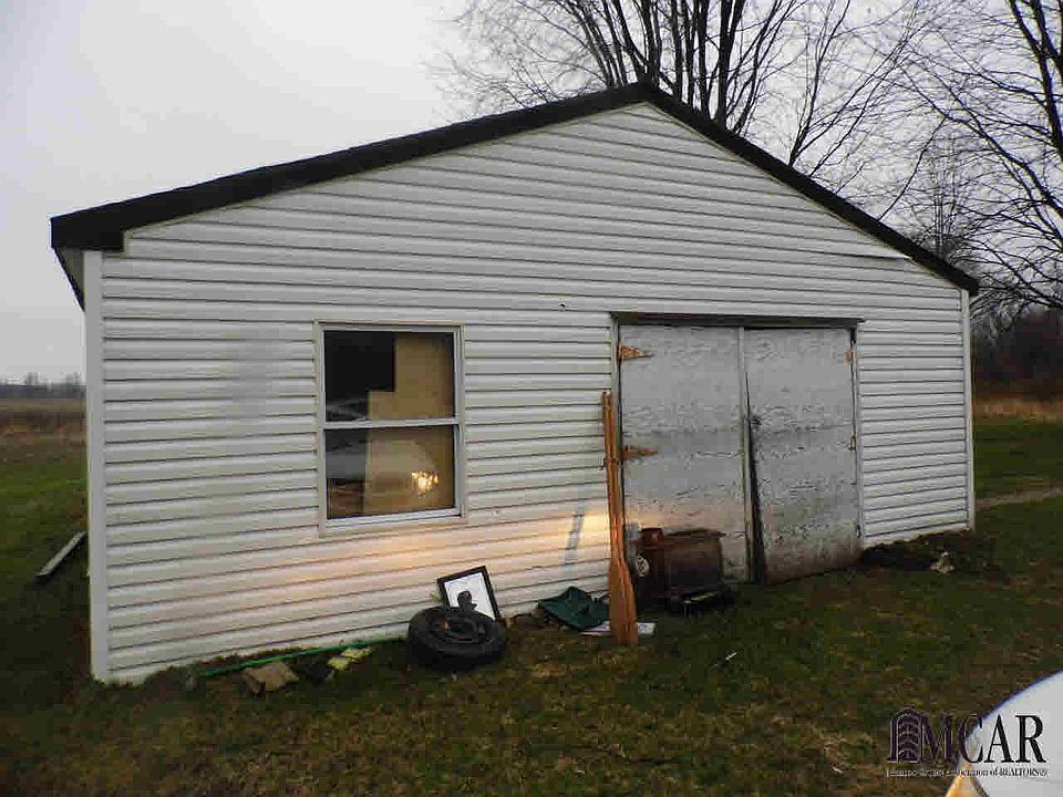 2nd image of 16244 Lulu Rd