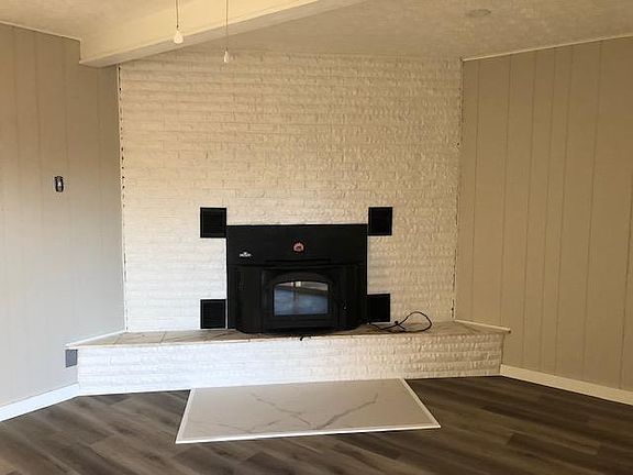 Wood burning fireplace