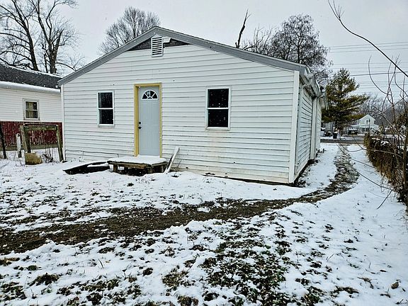 5th image of 467 Jefferson St