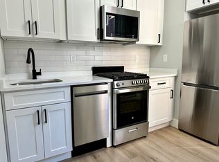 166 Endicott St #2, Boston, MA 02113