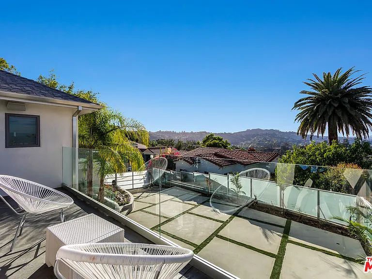 3490 Wonder View Pl — Photo 6