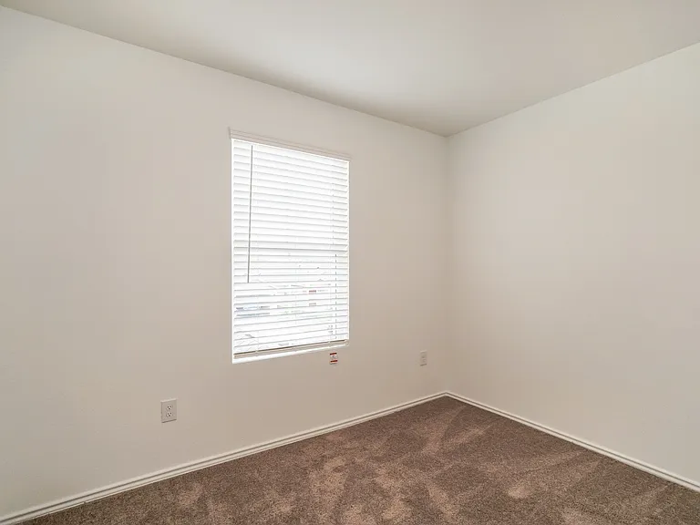 8120 Nube Medina — Photo 12