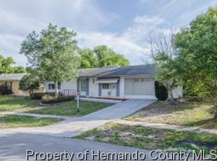 5039 Chamber Ct, Spring Hill, FL 34609