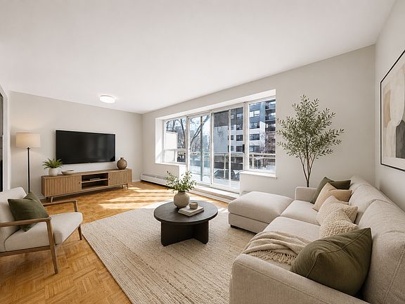 3rd image of 76 Parkwoods Village Dr #203