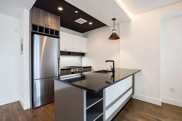 Rented by Nooklyn NYC LLC | media 86