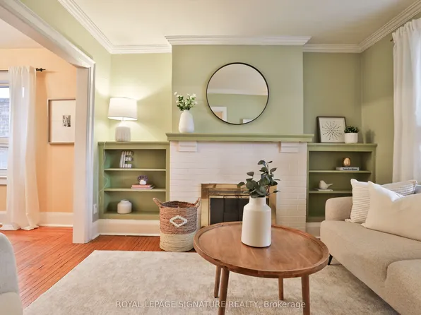 4 Earl Haig Ave, Toronto, ON M4C 1E1