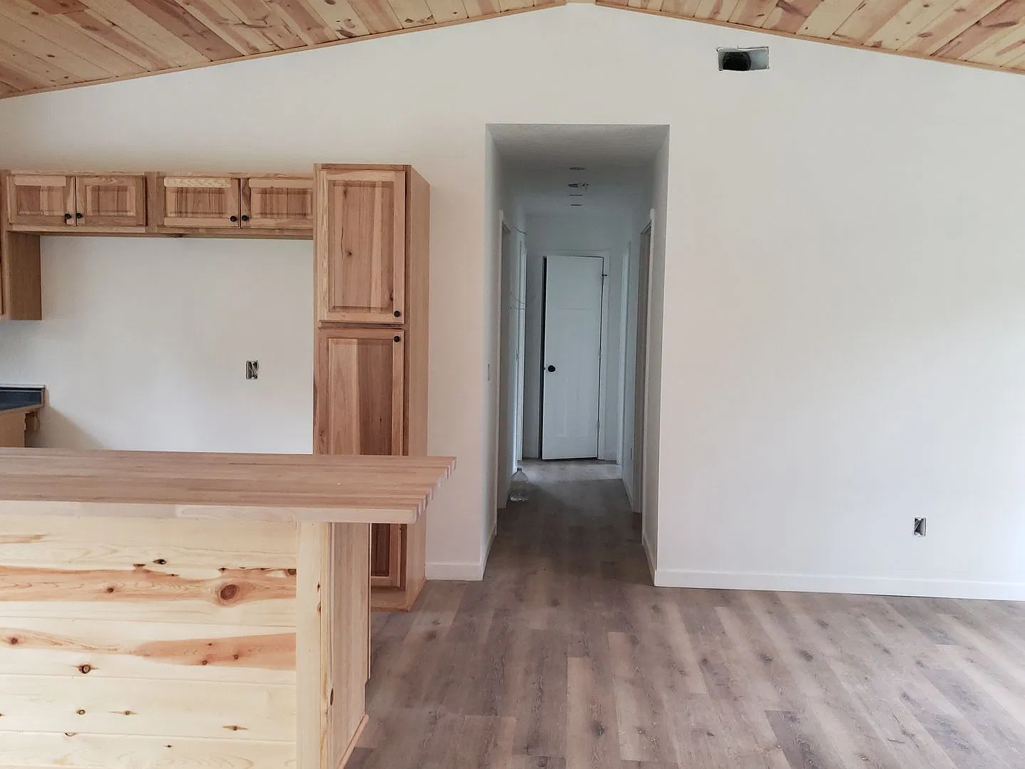2 year old 2 bedroom home in Baxter — Photo 1
