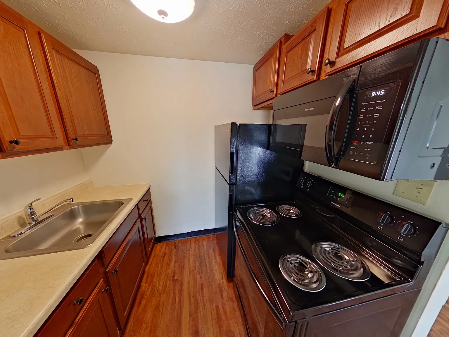 1 bed, $820 — Photo 4