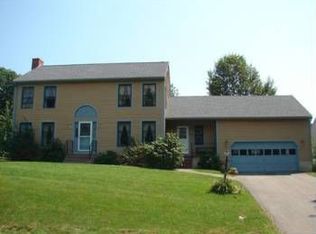 28 Garrison St, Portland, ME 04102