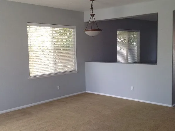 13822 Dodie Ave, Victorville, CA 92392