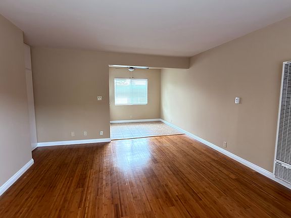5th image of 641 Ocean Park Blvd #5