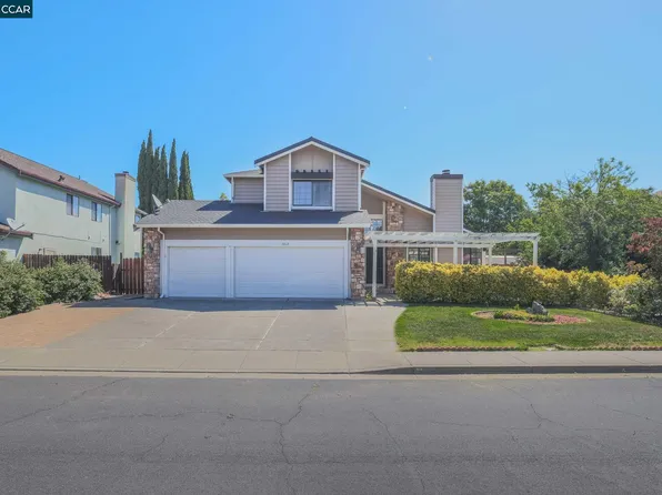 3012 Evergreen Dr, Fairfield, CA 94533