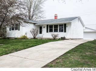 2040 Skipton Rd, Springfield, IL 62702