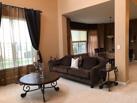2nd image of 1004 Vertin Blvd
