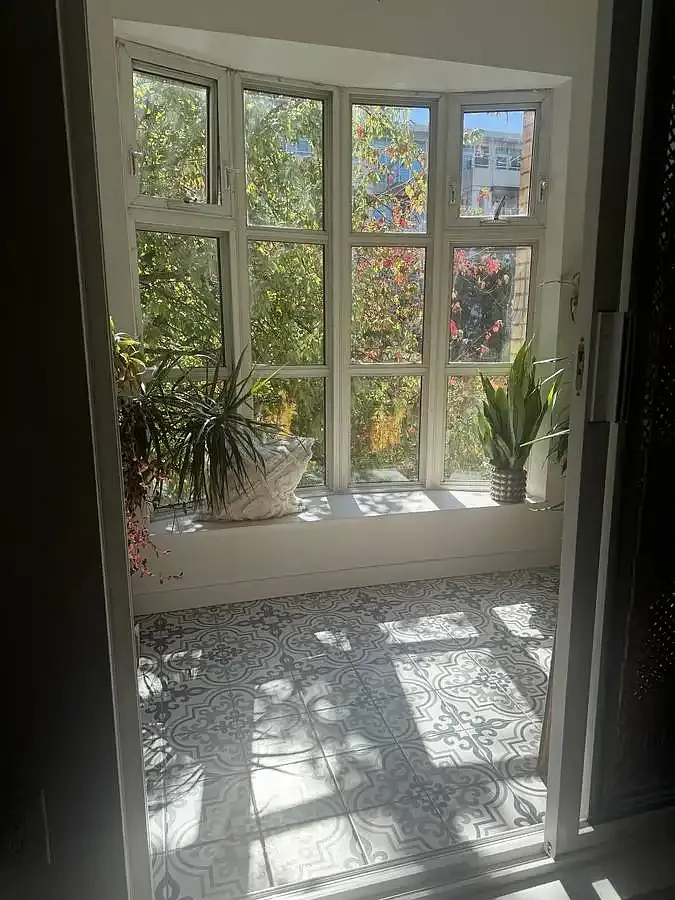2 bed, 1000 sqft, $3,750 — Photo 4