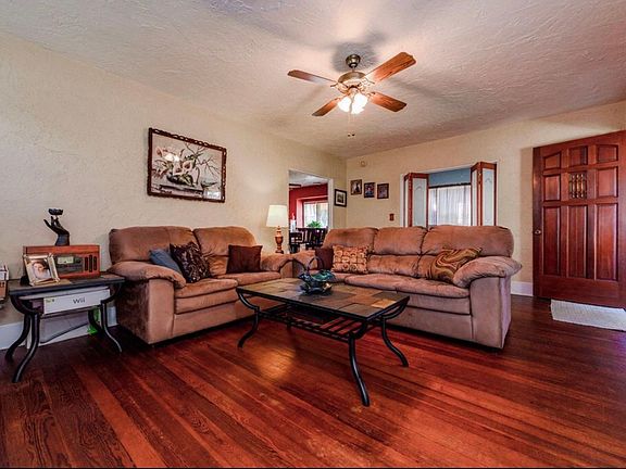 3rd image of 112 Fox Pl