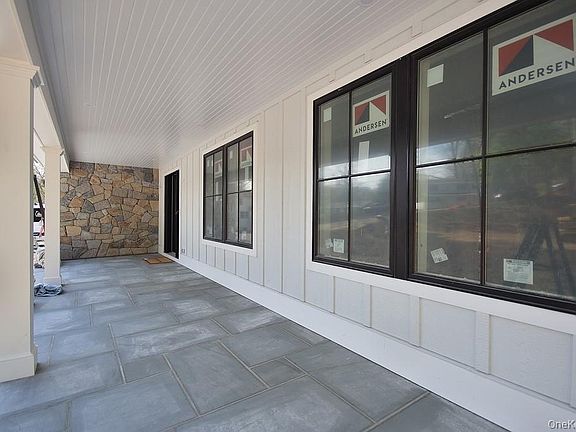 3rd image of 79 Cortlandt Avenue