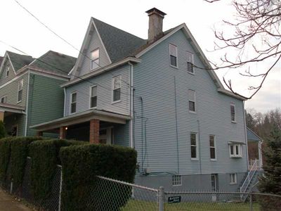 1913 Berdella St, Pittsburgh, PA, 15220