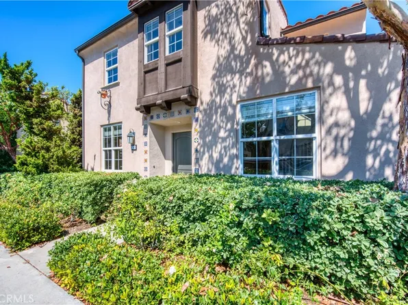 51 Night Bloom, Irvine, CA 92602