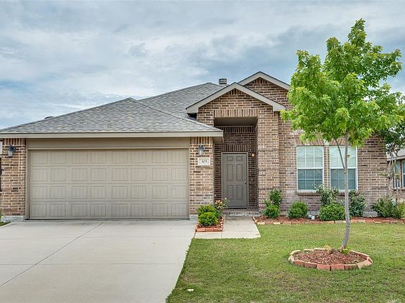 2nd image of 305 Amethyst Dr