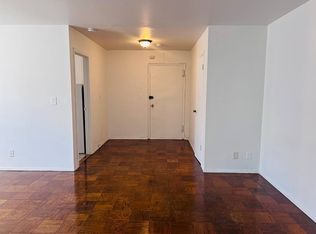 2 Van Wart Ave, White Plains, NY 10606