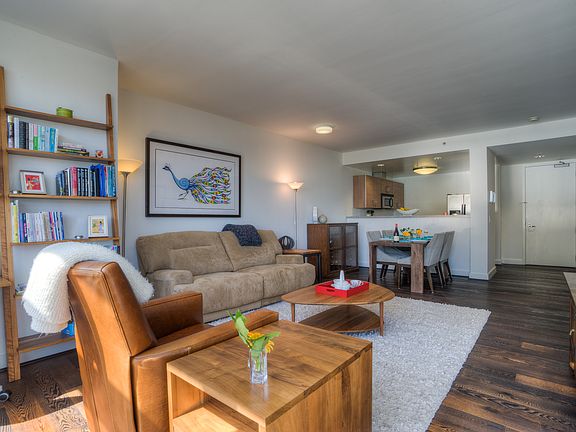 5th image of 1310 Fillmore St APT 405