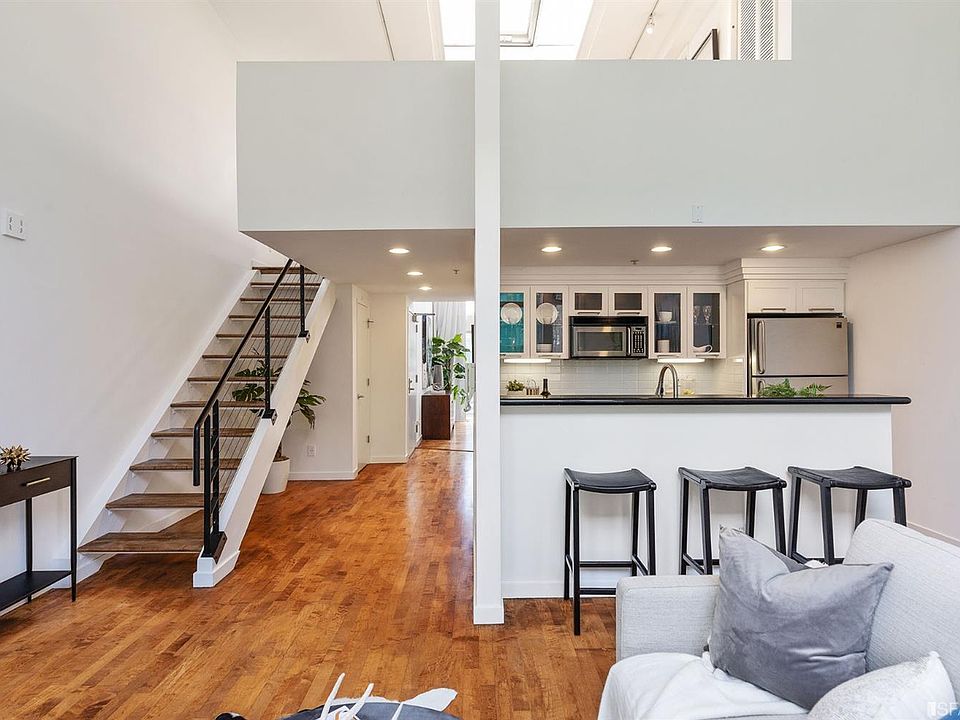 1st image of 155 Harriet St Ste 16