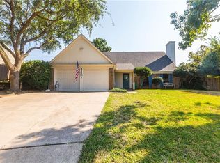 4110 Twinhill Ct, Arlington, TX 76016