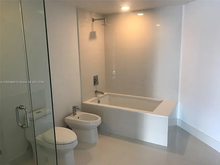 1300 S Miami Ave #1501 — Photo 6