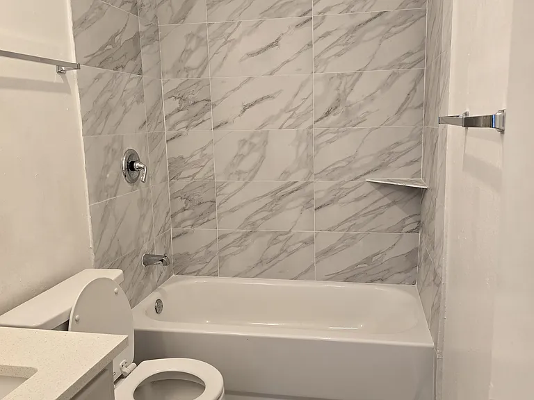 Bath Upstairs